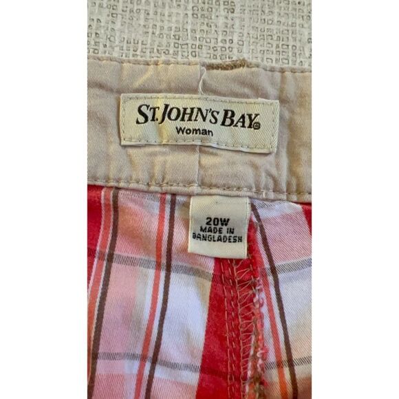 Women's St. John's Bay Red White Plaid Shorts Size 20W - Picture 7 of 7